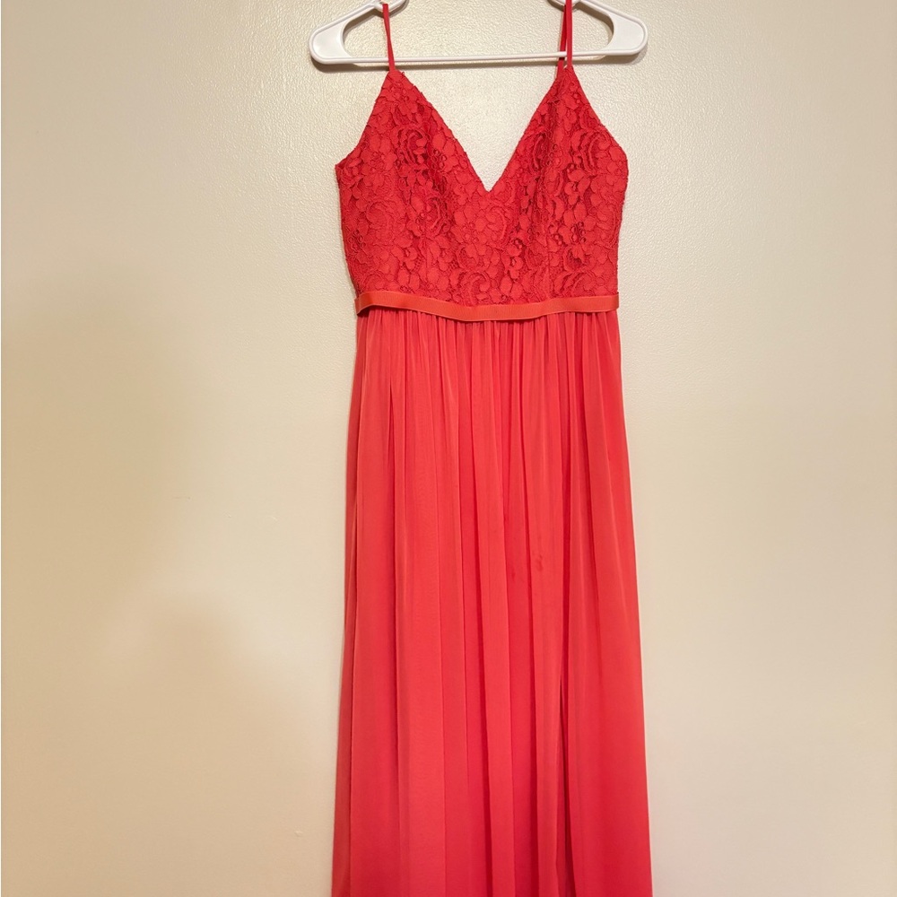 Elegant Red Lace Evening Dress
